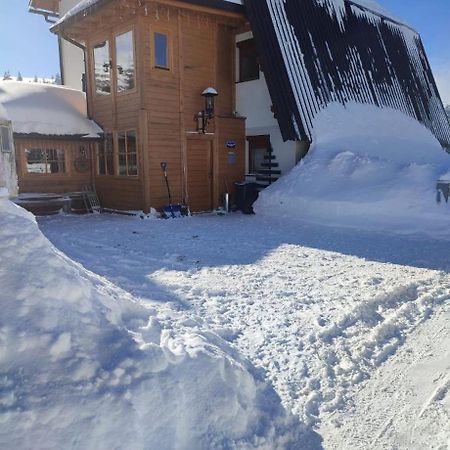 Guest House Alpha Ski Camp Jahorina Extérieur photo